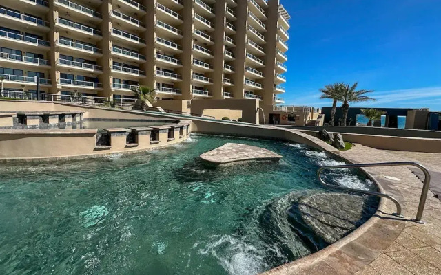 Luxury New Oceanfront Condo 5BR Sleeps 12
