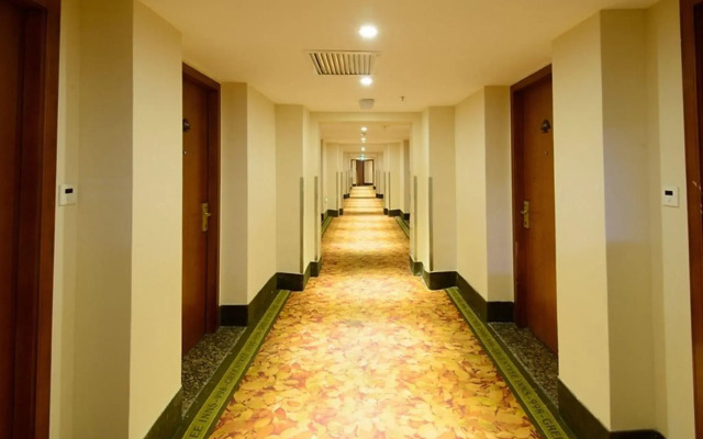 GreenTree Inn Shanghai Jingan Railway Station Xinzha Road Business Hotel