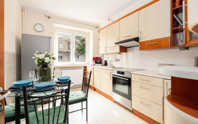 Poznań Center Apartment by Renters