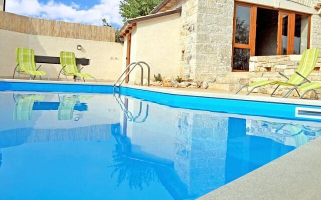 Istrian Holiday Home Zabrežani 66