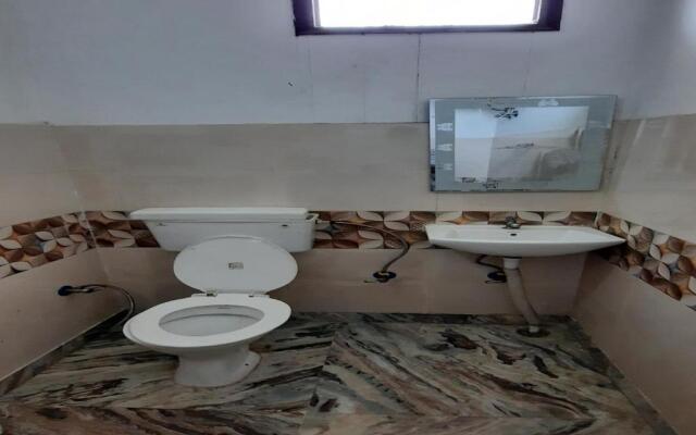 OYO 82033 Hotel Grand Plaza