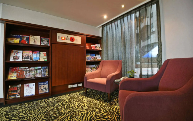 Wei-Yat Grand Hotel