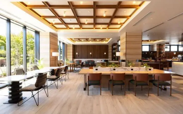 AQA Hotel Premium