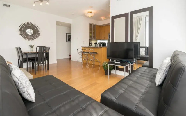 Yorkville Fantasy Yonge & Bloor 2BR 2BT