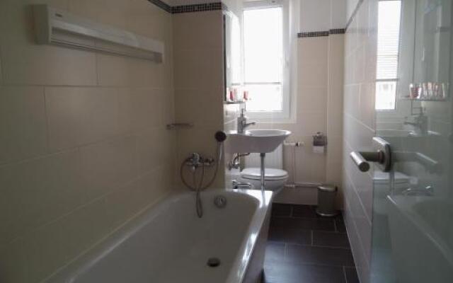 Moderne 1-Zimmer Wohnung Wi-Fi