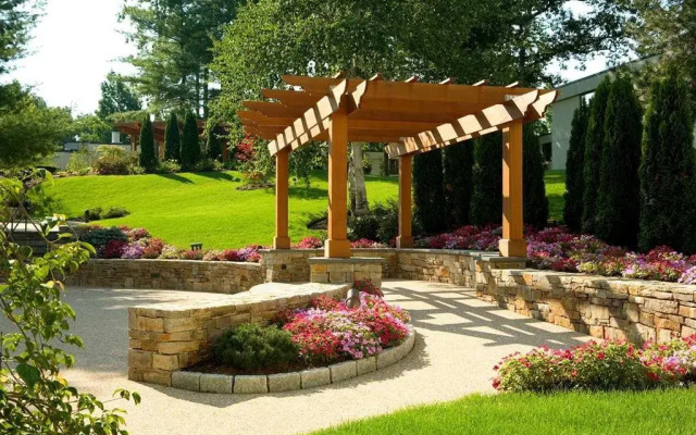 DoubleTree by Hilton Boston/Bedford Glen