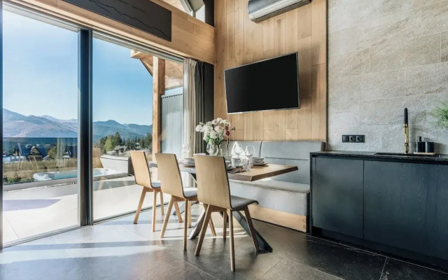Wierchy View - Loft Affair Collection