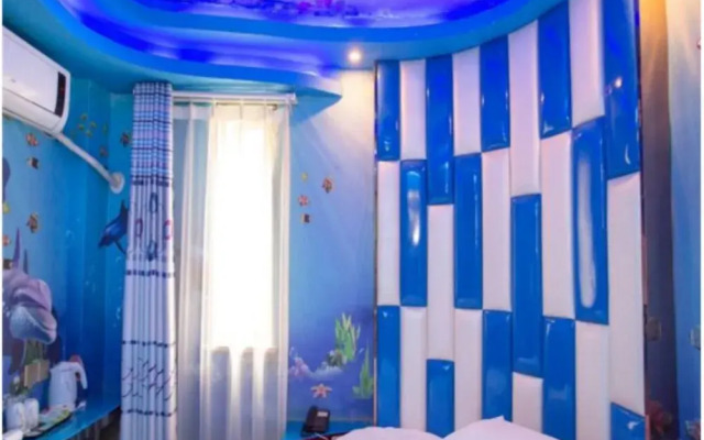 Shanghai Dream of Rain Theme Hotel