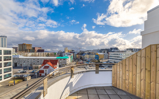 Hlemmur Suites