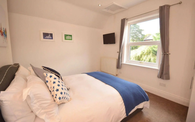 Stonefield Apartments