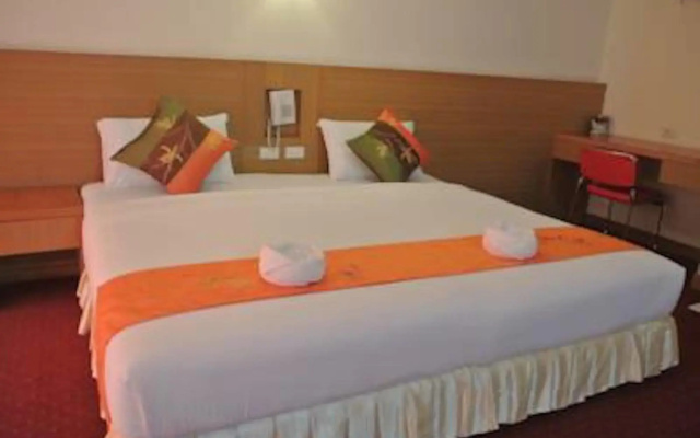 Chaikanathani Hotel