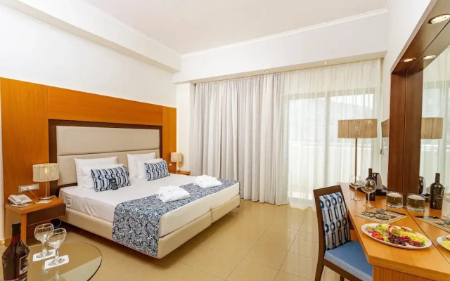 Tui Blue Lindos Bay Resort & Spa