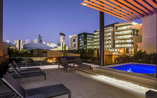 Atlas Apartments by CLLIX
