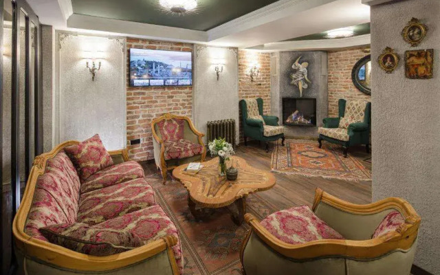 Tria Hotel - Special Class