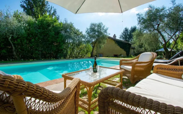 ALTIDO Great House with Garden, Pool & Mountains View