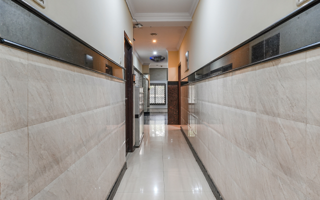 Fabhotel Sairam Residency