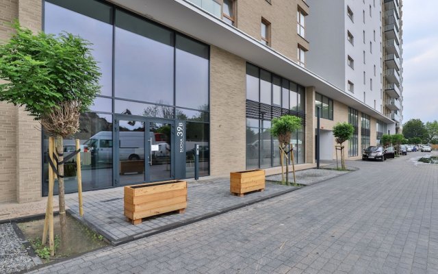 Gdańsk Nowa Letnica Apartment by Renters