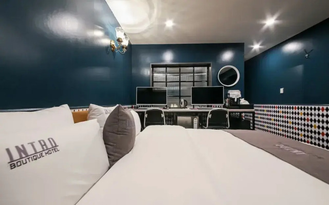 Jeonju Junghwasandong Hotel Intro