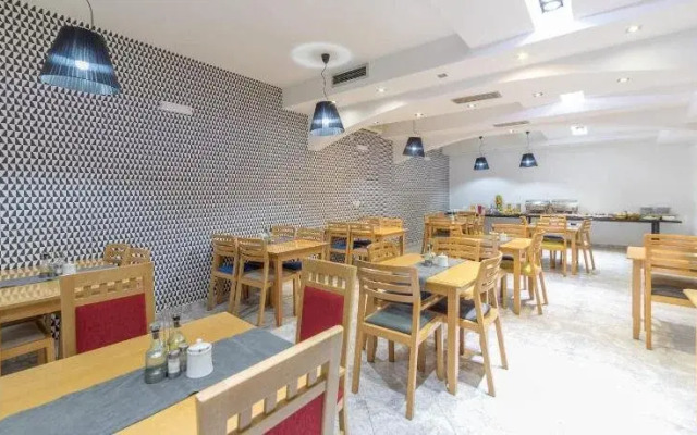 Garni Hotel MB