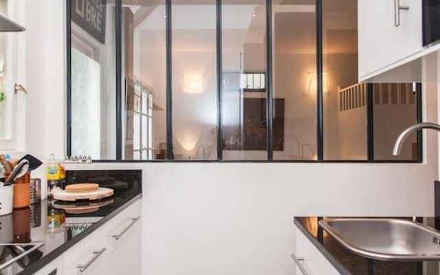 House With 4 Bedrooms in Paris, With Wifi