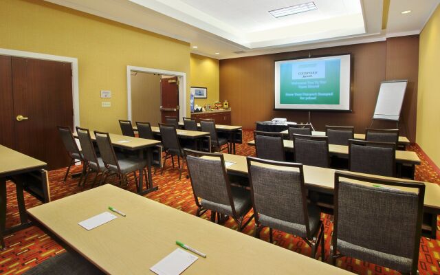 Courtyard by Marriott Oakland Downtown