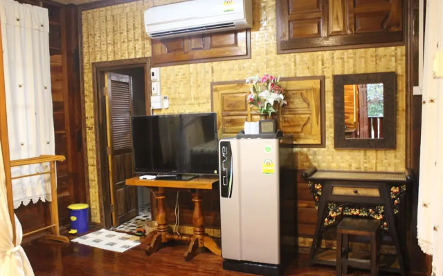 Phupha Inn Resort