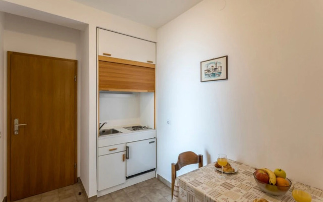 Vedra- Free Parking and Close to the Beach - A1