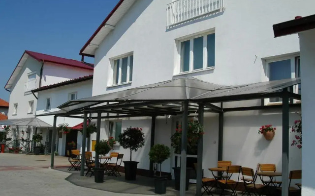 Hotel*** Restauracja Małopolska