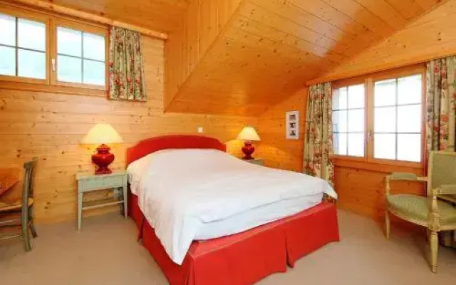 Le Faucon - Inh 24684