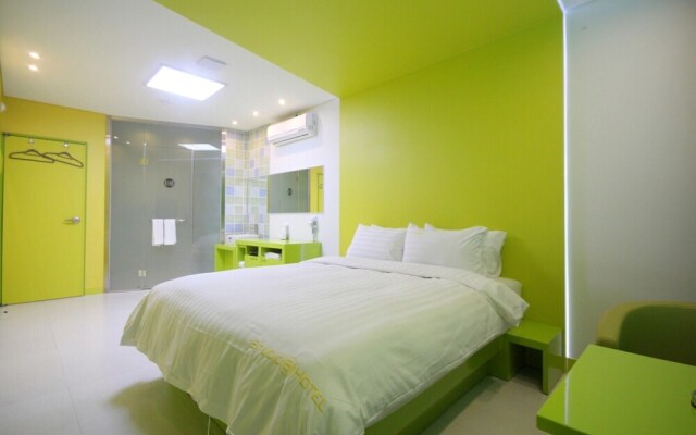 Andong Studio131 Hotel