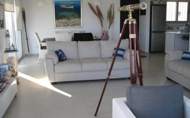 Trident Beach Apartment