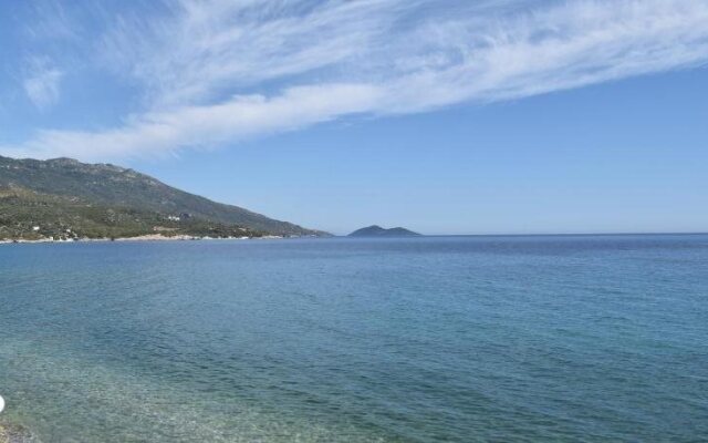 Amfilissos Hotel