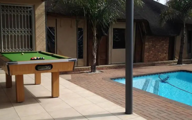 Gold Reef Lodge