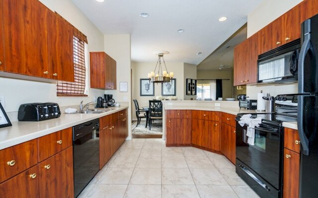 Crystal Cove - 934 Emerald By FairytaleVR