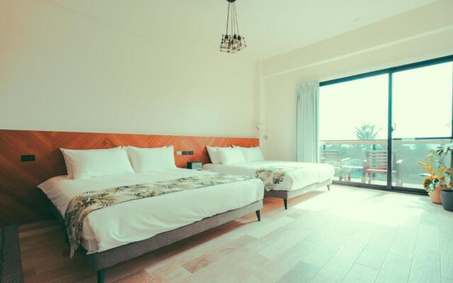 Shark B&B