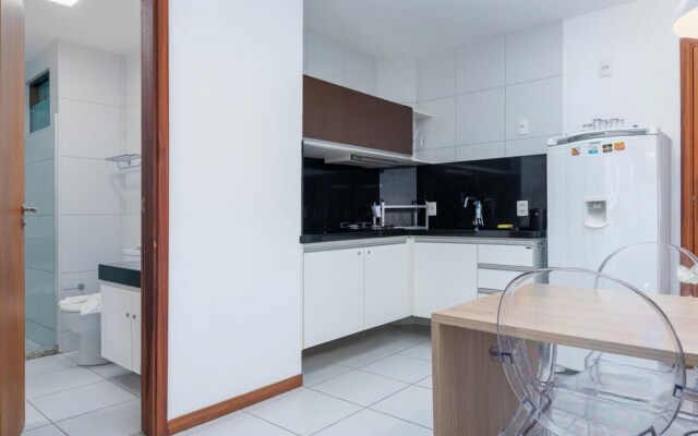 Belo Apartamento em Condom nio com Piscina