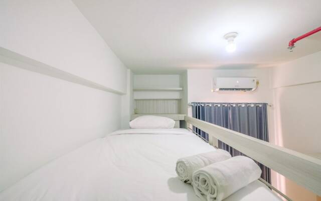 Comfortable and Cozy Living Studio Room at Dave Apartment