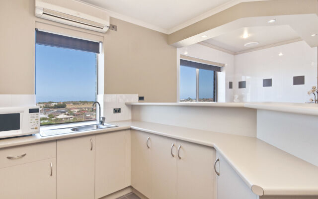 Comfort Inn On Raglan