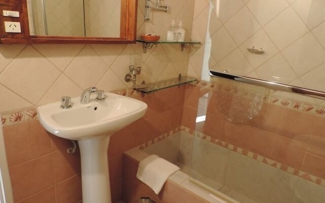 Hosteria Las Piedras