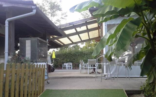 House With 2 Bedrooms in Puy-l'évêque, With Shared Pool, Enclosed Garden and Wifi