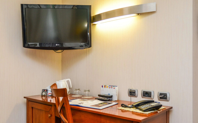 Hotel Master