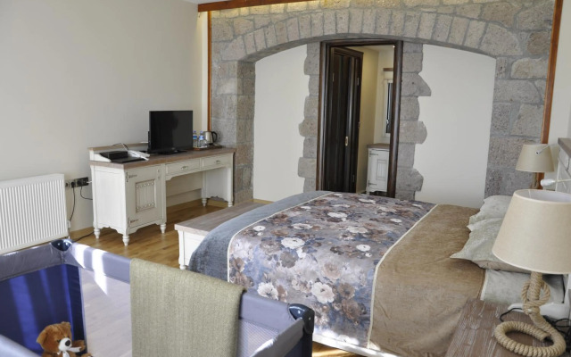 Assos Sunaba Kasri - Special Class