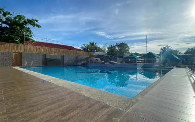 Hip Nautic Beach Resort by Cocotel