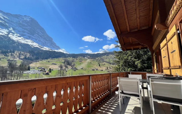 Spacious Apartment With Outstanding Views Direct Access Top of Europe