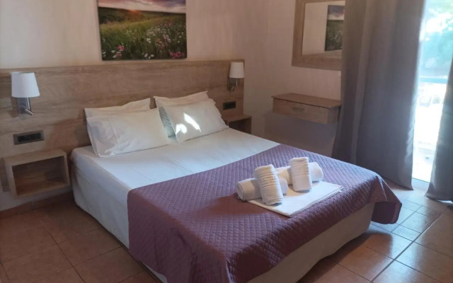 Nikolaos Studios Skala