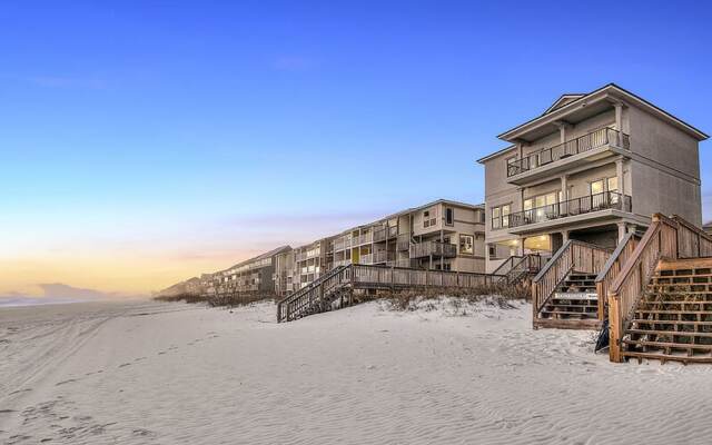 Gulf Breeze by Five Star Properties