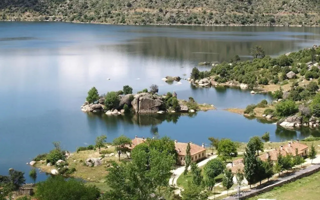 Núcleo de Turismo Rural Valle de Iruelas