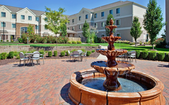Staybridge Suites O'Fallon Chesterfield by IHG