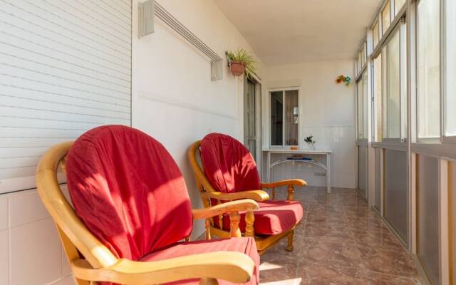 MalagaSuite Playamar Beach & Pool Apartment