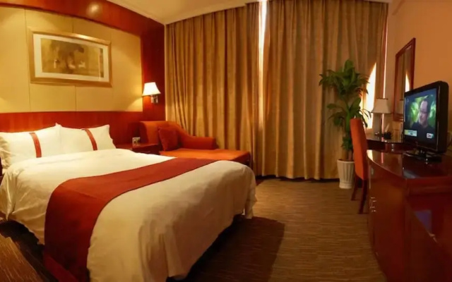 Days Inn Frontier Qingdao Airport